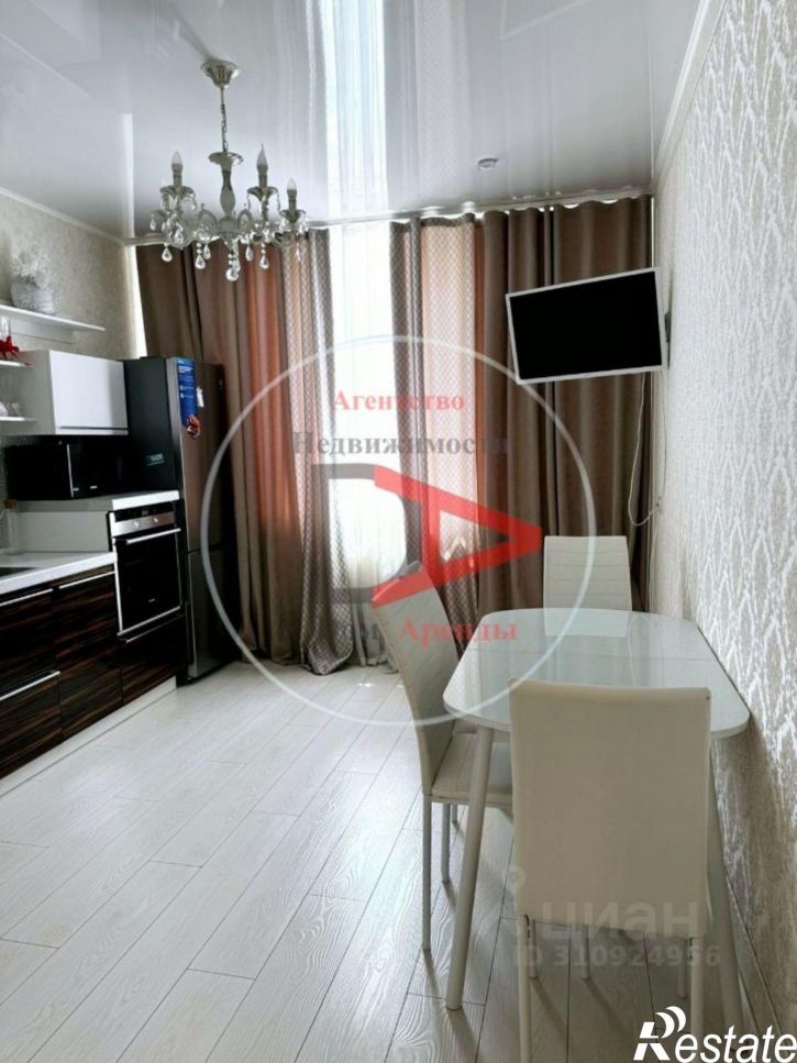 2-комн квартира Комсомольская улица, 148,  д. 148