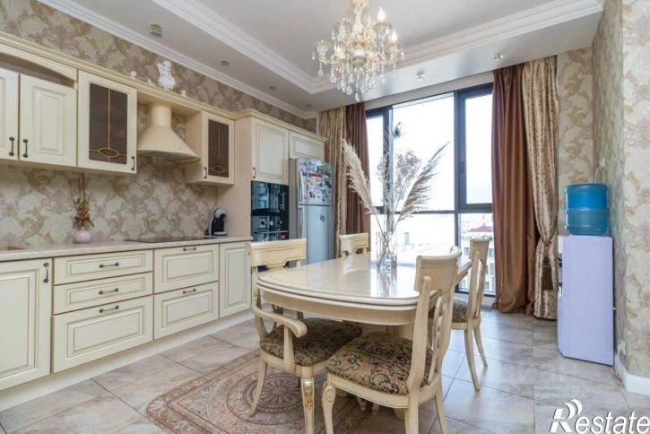 2-комн квартира Верхнеторговая площадь, 4,  д. 4