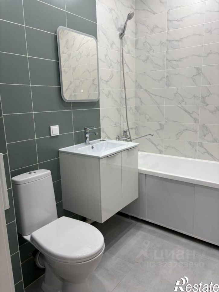 2-комн квартира ул Асхата Мирзагитова, 10/1,  д. 10/1