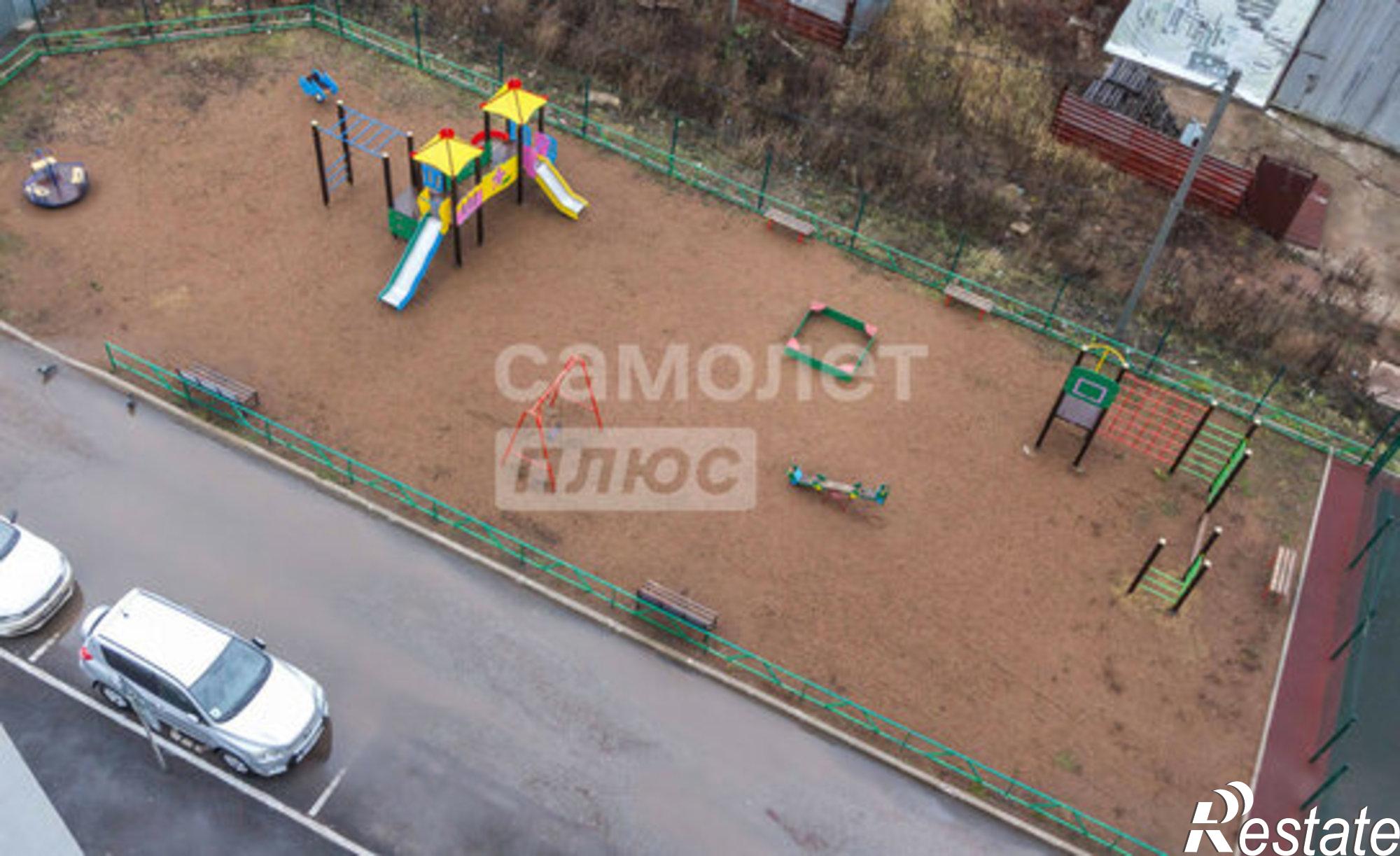 Купить квартиру за 4 270 000 рублей на улица Лётчиков, 2Б