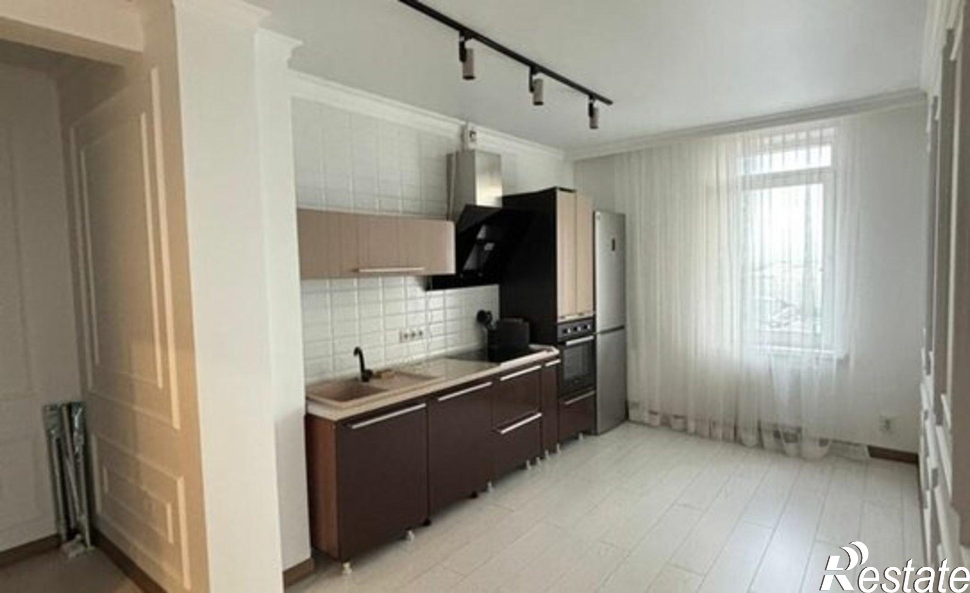 Купить квартиру за 9 000 000 рублей на Коммунистическая улица, 11/1