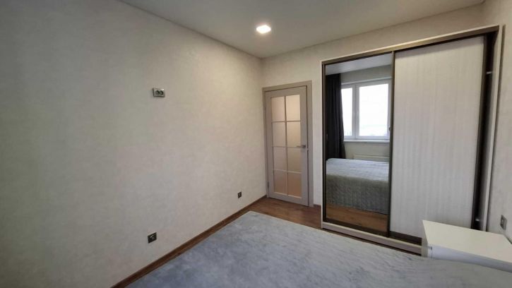 2-комн квартира Энтузиастов ул, 15