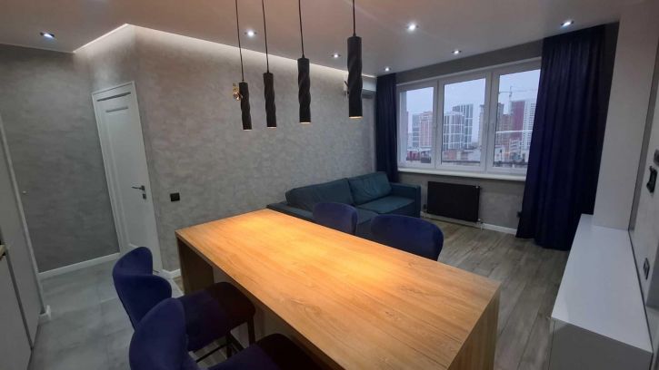 2-комн квартира Аксакова ул, 81/1