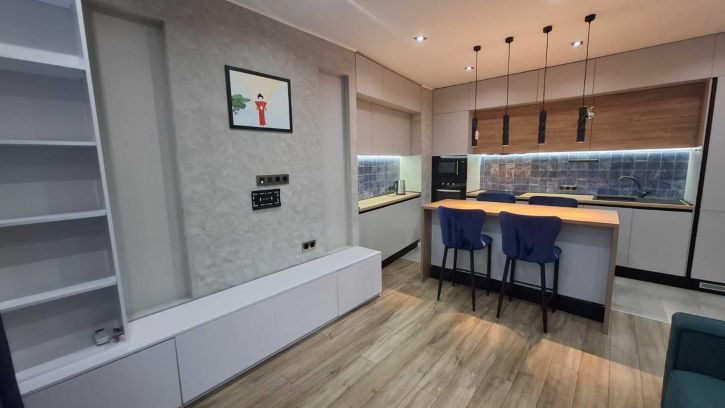 2-комн квартира Аксакова ул, 81/1