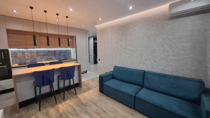 2-комн квартира Аксакова ул, 81/1