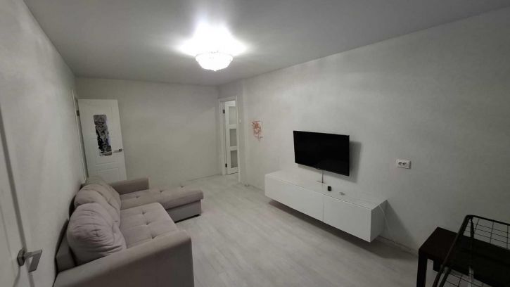 2-комн квартира Парковая ул, 18/2