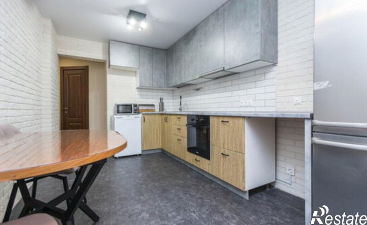 2-комн квартира Высотная улица, 2,  д. 2