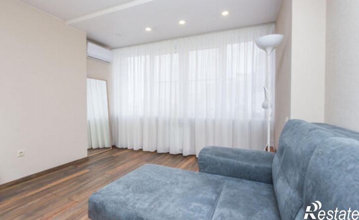 2-комн квартира Высотная улица, 2,  д. 2