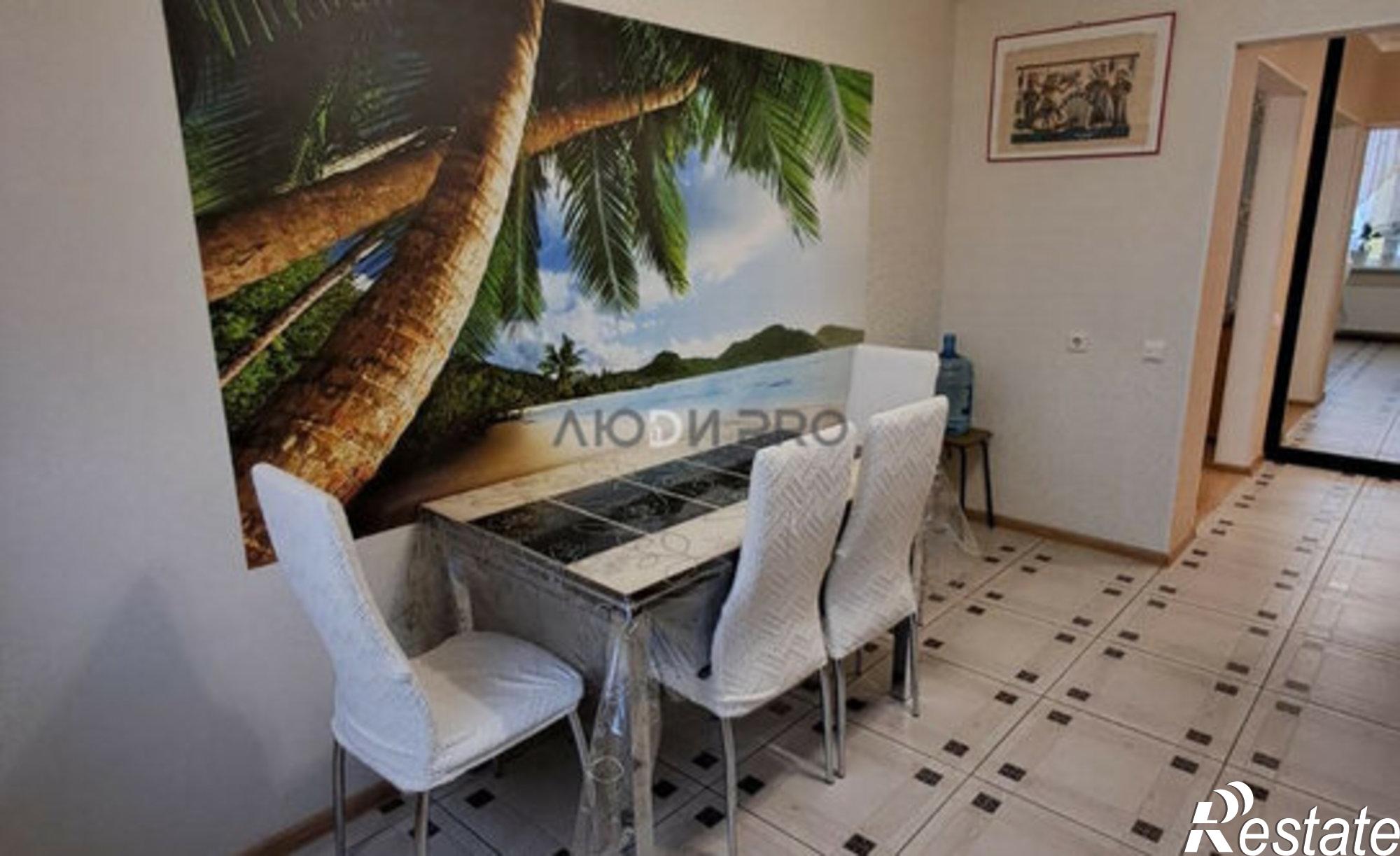 Купить квартиру за 16 500 000 рублей на ул Архитектора Рехмукова, 7