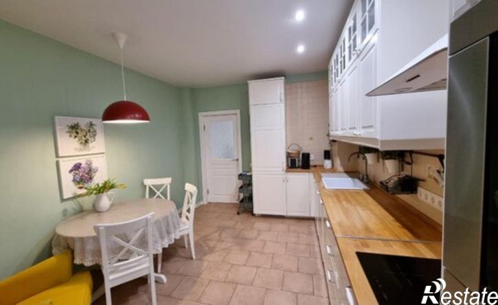 4-комн квартира Комсомольская улица, 15,  д. 15