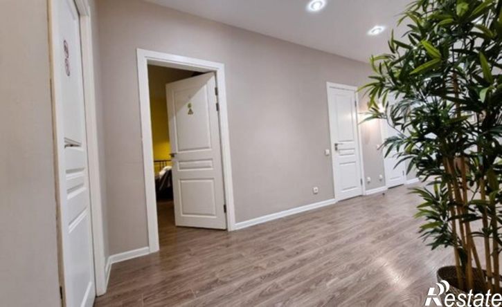 4-комн квартира Комсомольская улица, 15,  д. 15