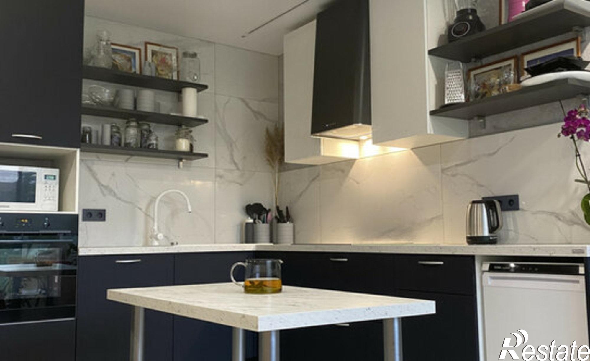 Купить квартиру за 18 000 000 рублей на улица Мингажева, 109/1