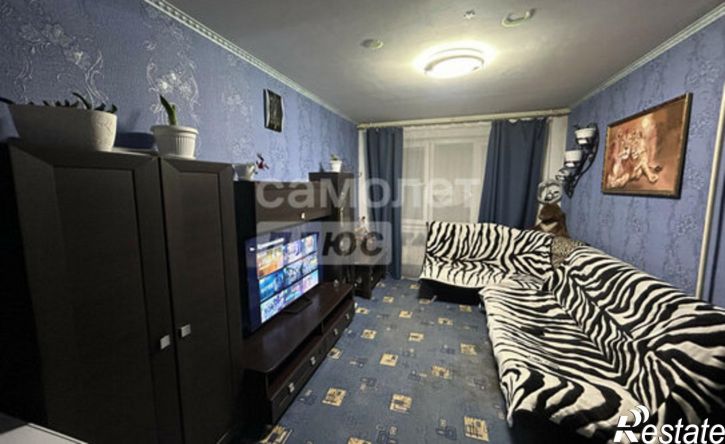 2-комн квартира ул Вологодская, 27/1,  д. 27/1