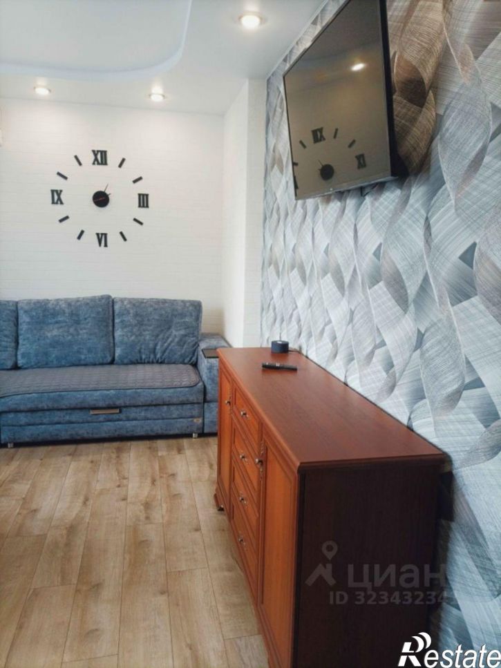 2-комн квартира ул Евгения Столярова, 6,  д. 6