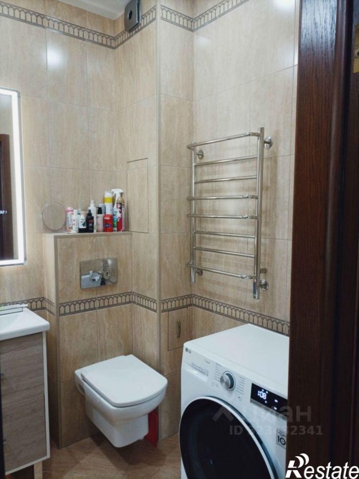 2-комн квартира ул Евгения Столярова, 6,  д. 6