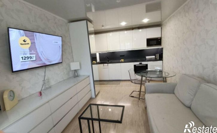 2-комн квартира Комсомольская улица, 100,  д. 100