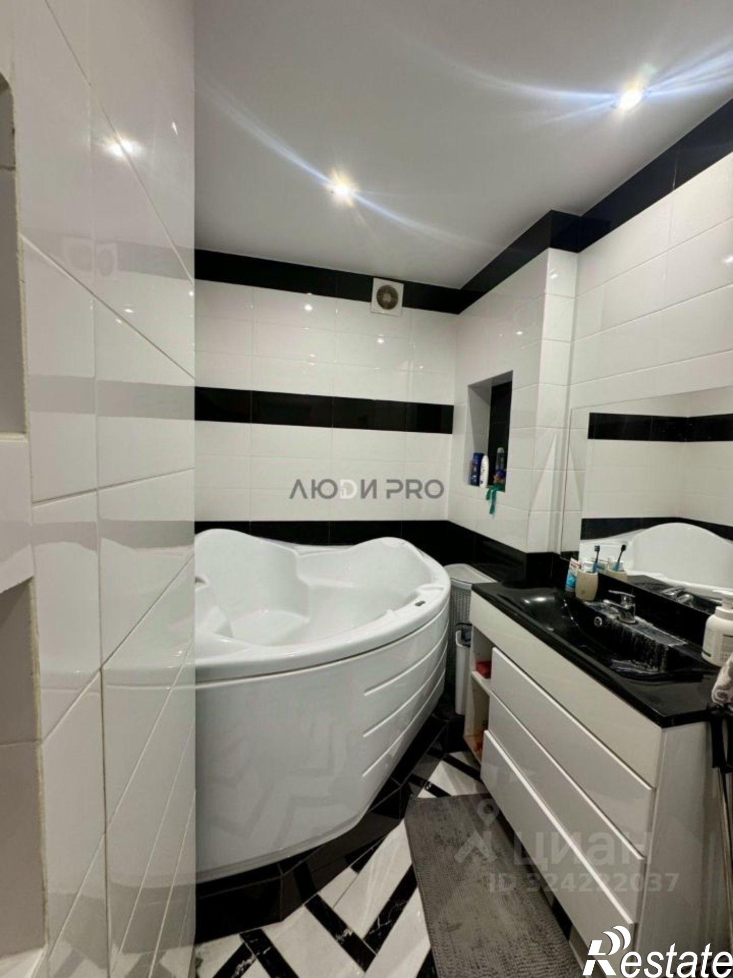 Сдать квартиру за 43 000 рублей на ул Коммунистическая, 107