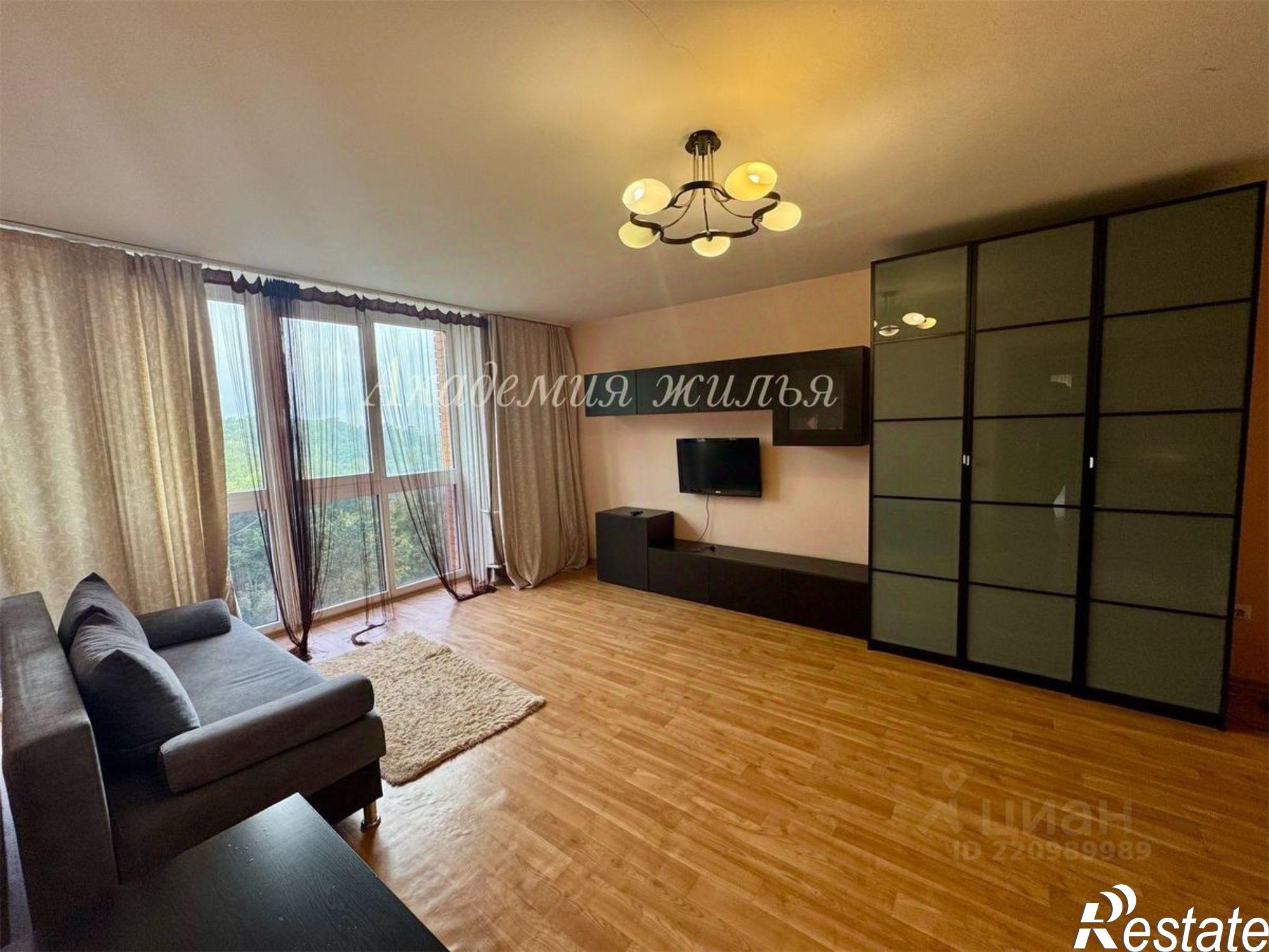 Сдать квартиру за 35 000 рублей на Парковая улица, 9