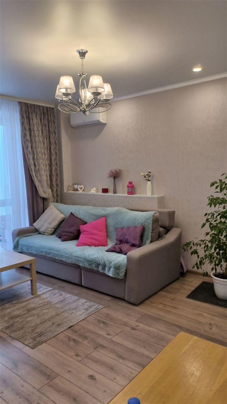 2-комн квартира ул Гафури, д. 90