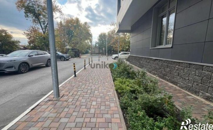 2-комн квартира Коммунистическая улица, 107,  д. 107