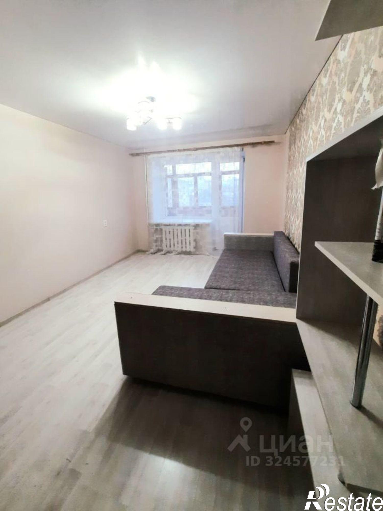 Купить квартиру за 3 100 000 рублей на Вологодская улица, 38