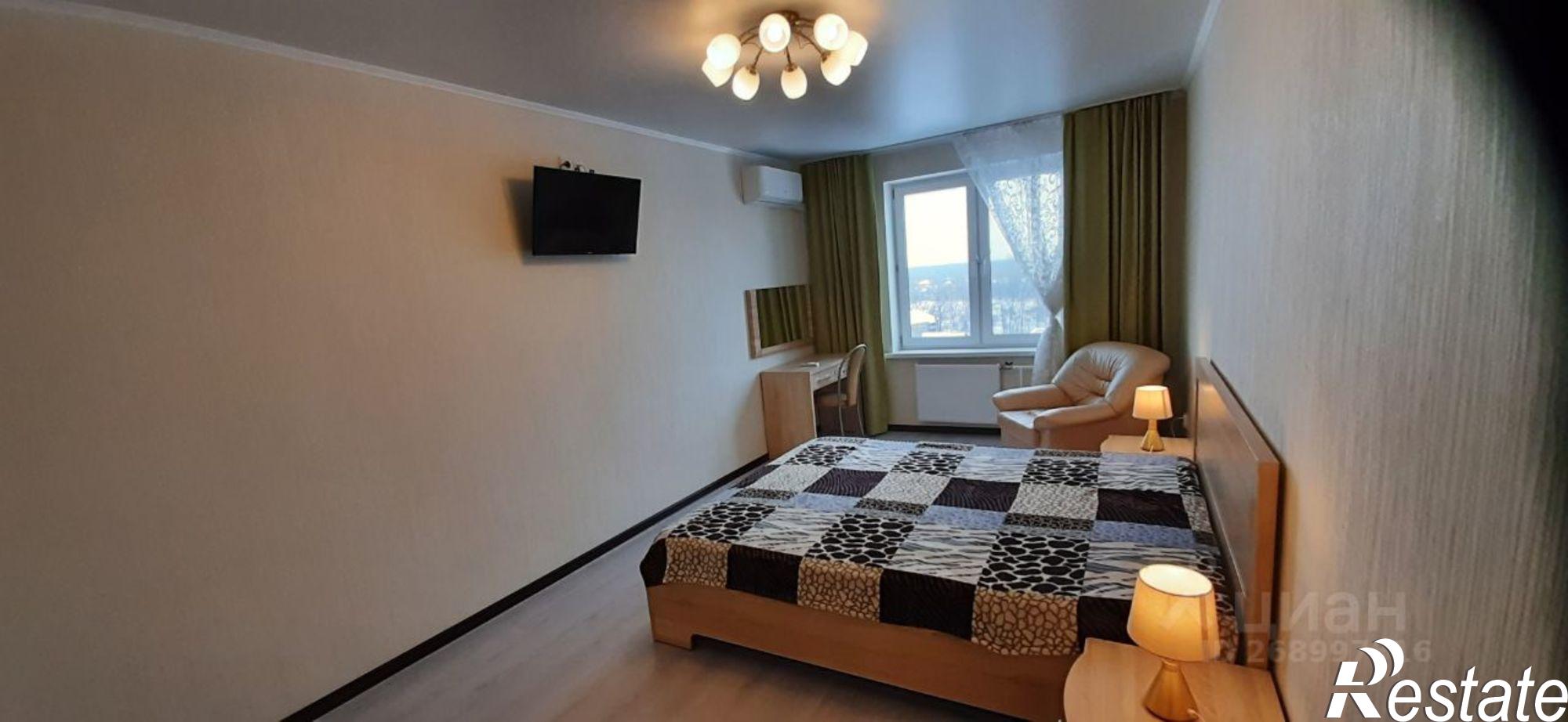 Сдать квартиру за 33 000 рублей на улица Шмидта, 41