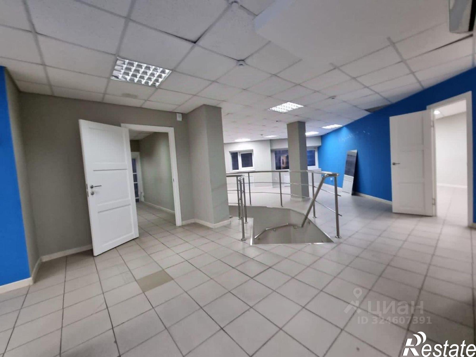 Сдать торговое помещение за 64 000 рублей на улица Заки Валиди, 58