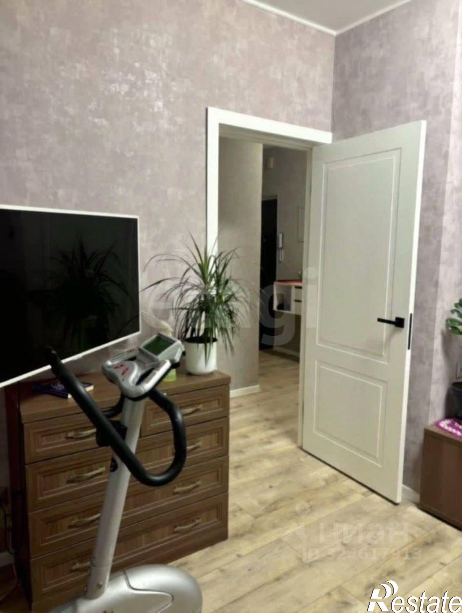 Купить квартиру за 7 000 000 рублей на Айская улица, 20