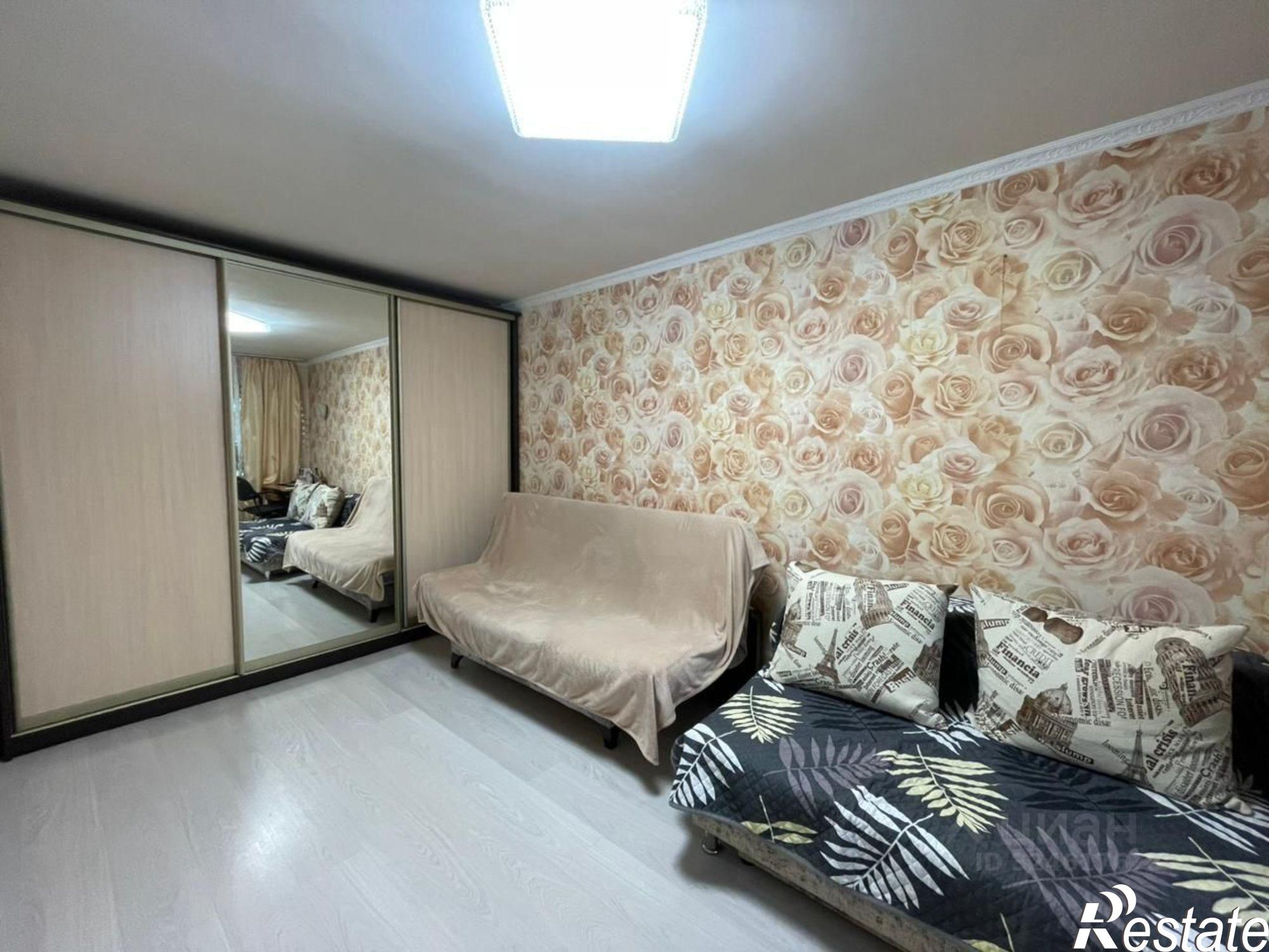 Купить квартиру за 3 300 000 рублей на Интернациональная улица, 87/1