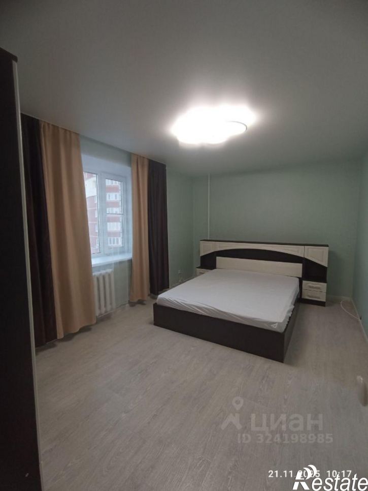 2-комн квартира Высотная улица, 10,  д. 10