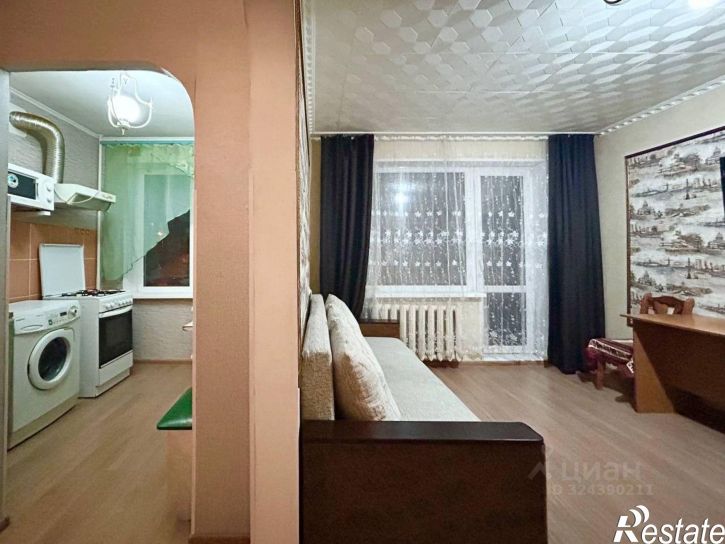 1-комн квартира Революционная улица, 96,  д. 96