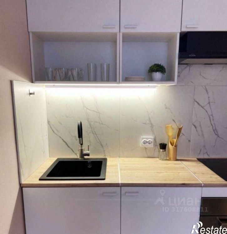 2-комн квартира улица Даяна Мурзина, 7/1,  д. 7/1