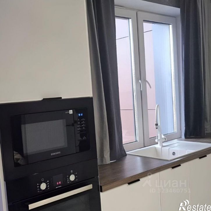 2-комн квартира улица Аксакова, 81,  д. 81