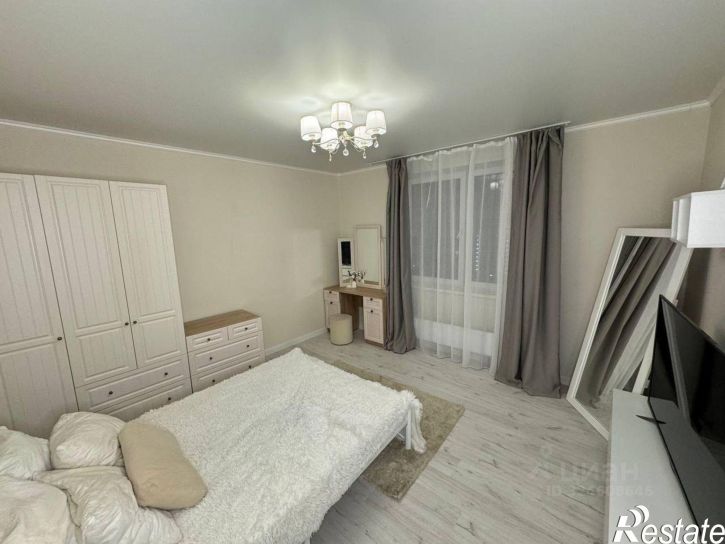 2-комн квартира Яркий бульвар, 5,  д. 5