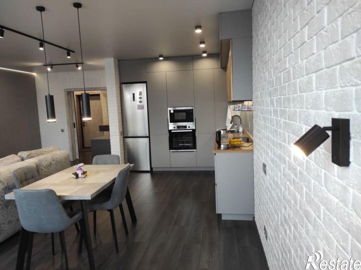 2-комн квартира улица Пархоменко, 123,  д. 123