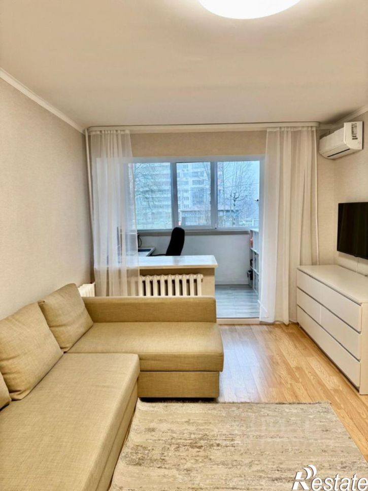 2-комн квартира Владивостокская улица, 12,  д. 12