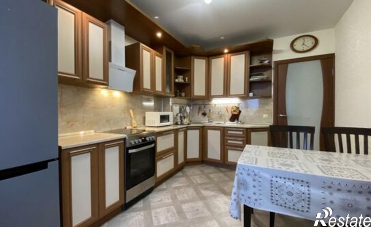 2-комн квартира улица Рабкоров, 2/9,  д. 2/9