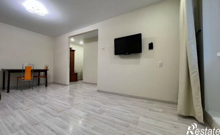 2-комн квартира Уфа, Молодёжный бульвар, 5/1