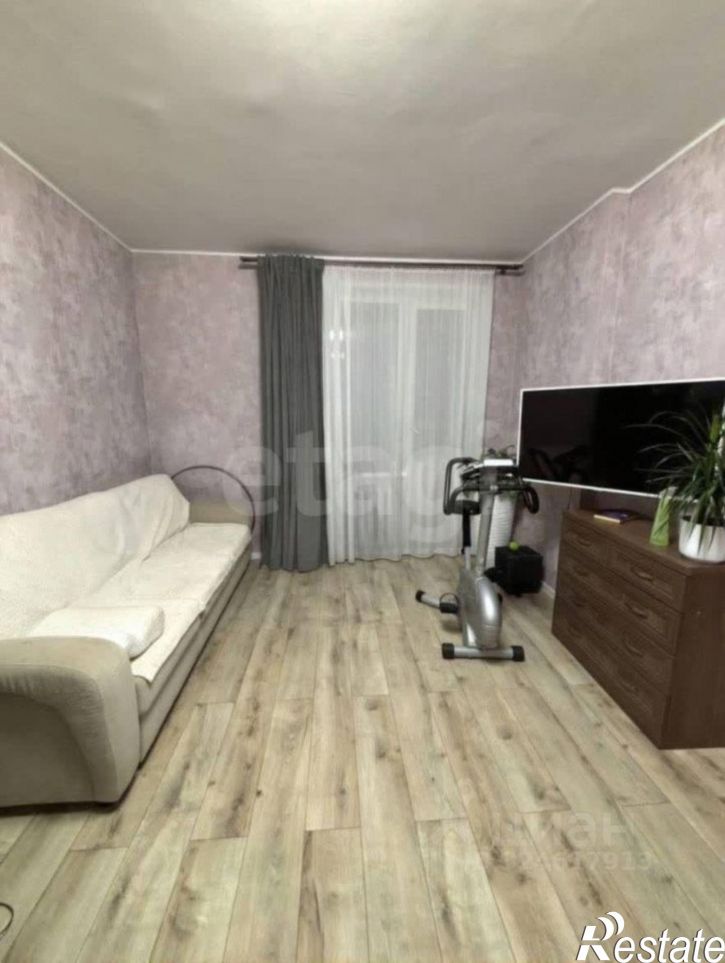 1-комн квартира Айская улица, 20,  д. 20