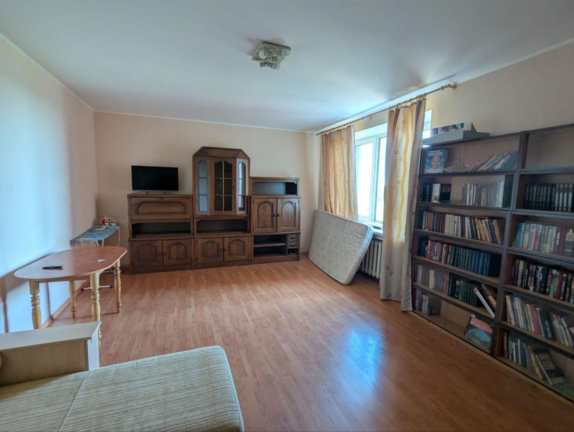 Сдать квартиру за 23 000 рублей на Рабкоров ул, 2/8