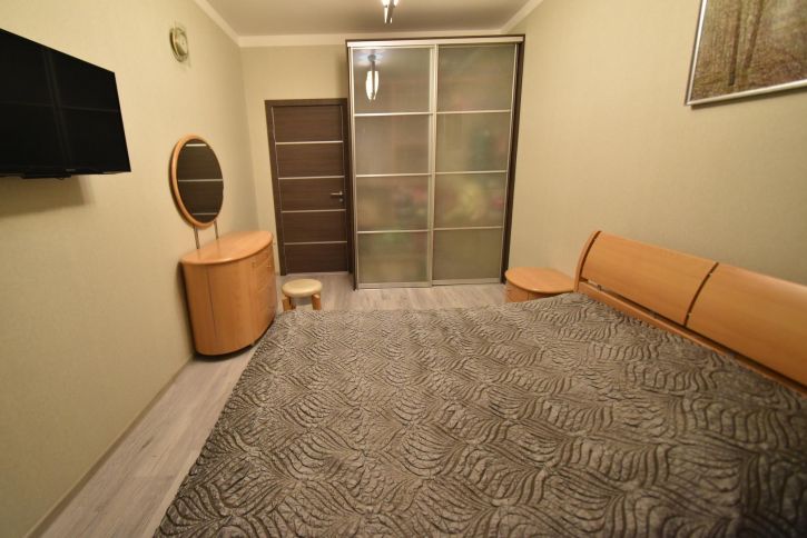 2-комн квартира Ленина ул, 99/1