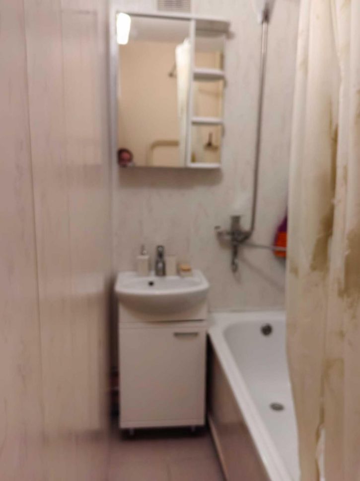 2-комн квартира Миловская, 16