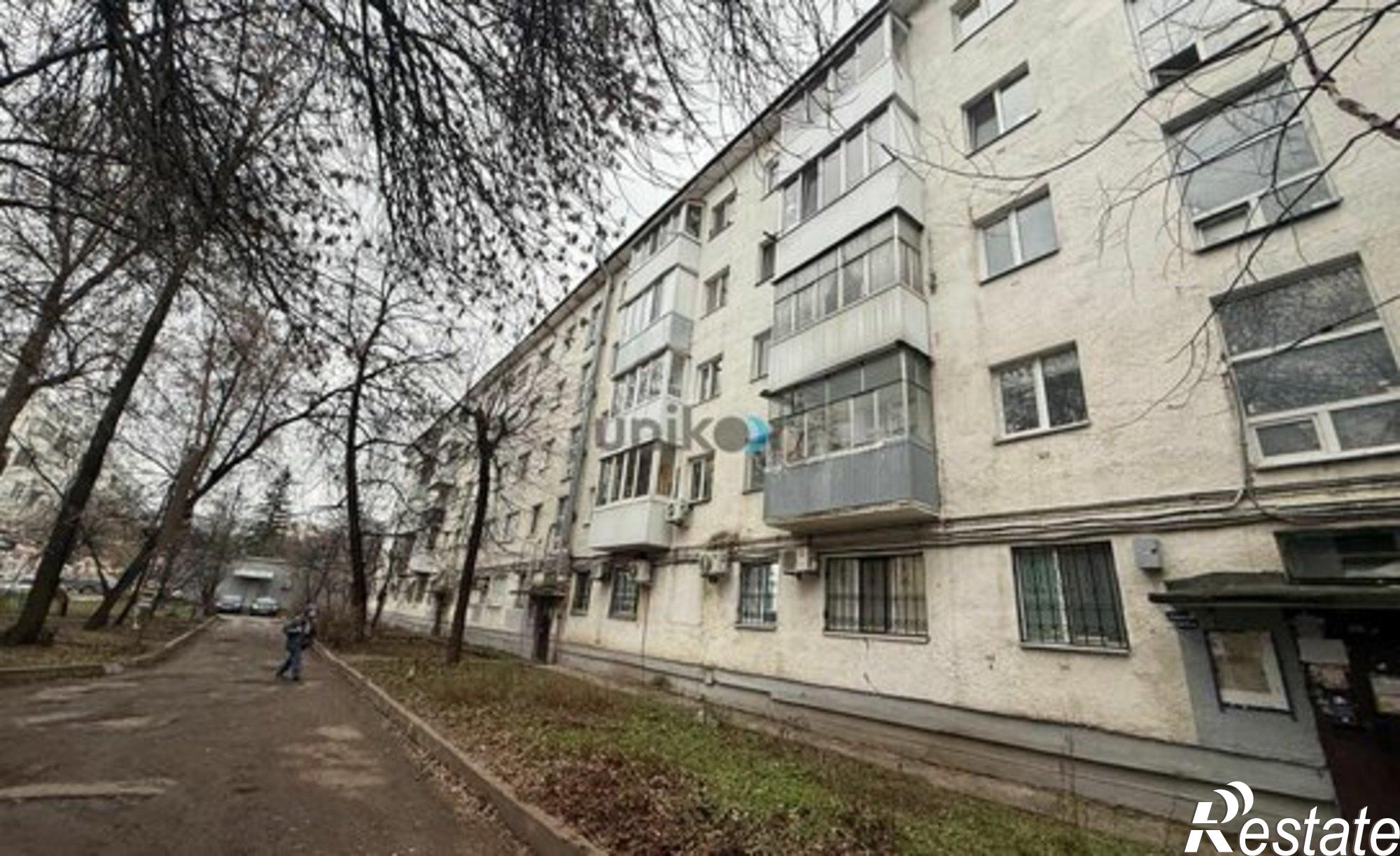 Купить квартиру за 5 500 000 рублей на улица 50-летия Октября, 5