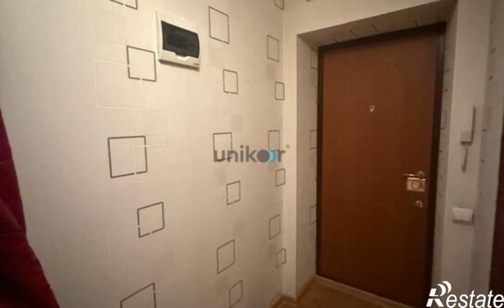 2-комн квартира улица 50-летия Октября, 5,  д. 5