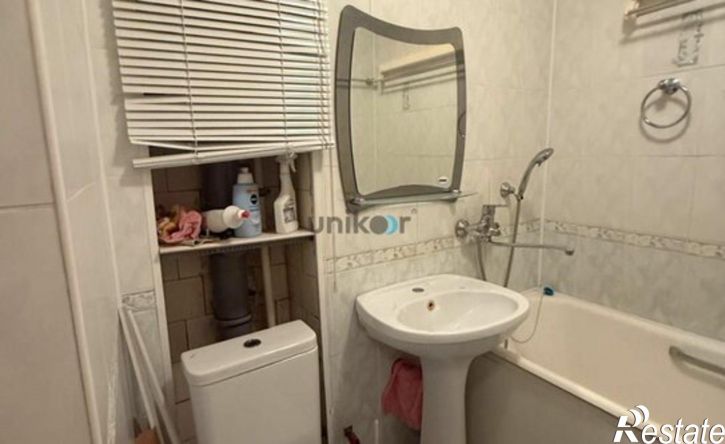 2-комн квартира улица 50-летия Октября, 5,  д. 5