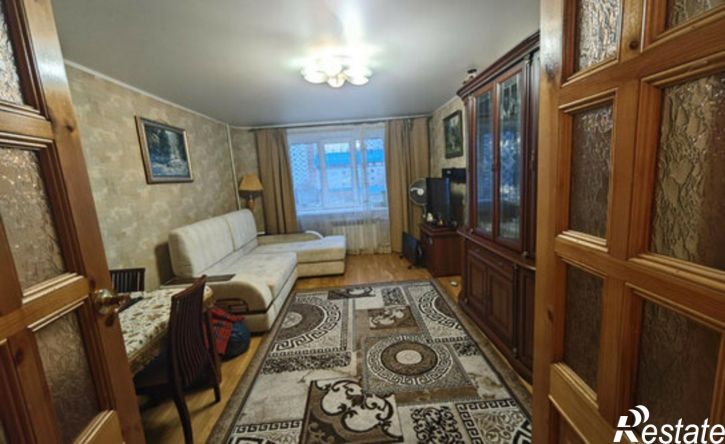 3-комн квартира улица Цюрупы, 156/1,  д. 156/1