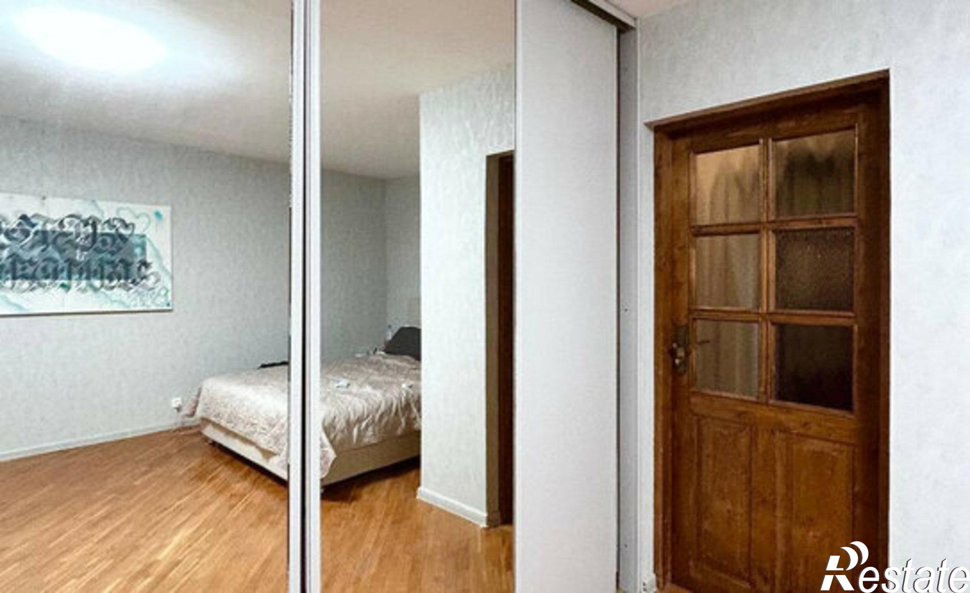 Купить квартиру за 10 300 000 рублей на Владивостокская улица, 11/1