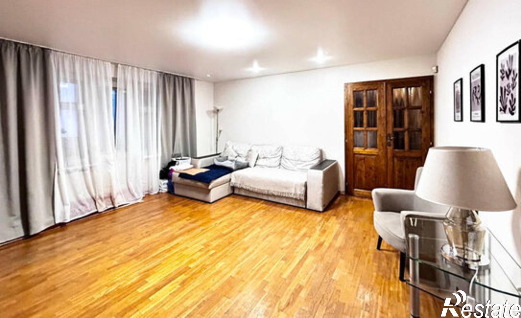 Купить квартиру за 10 300 000 рублей на ул Владивостокская, 11/1