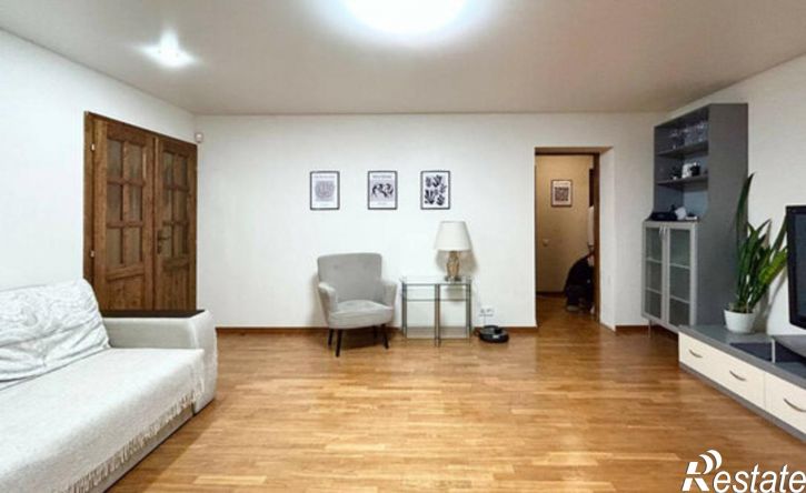 4-комн квартира ул Владивостокская, 11/1,  д. 11/1