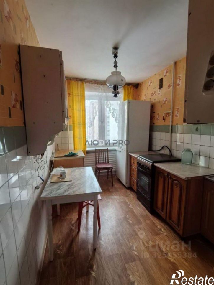 2-комн квартира улица Софьи Перовской, 13Г,  д. 13Г